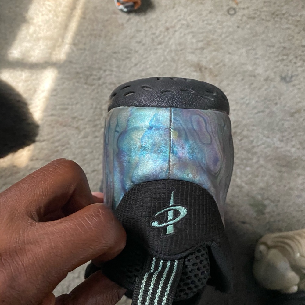 Foams - Picture 3 of 4